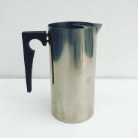 Arne Jacobsen vandkande 1 L