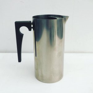 Arne Jacobsen vandkande 1 L
