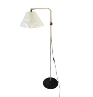 Le Klint model 321