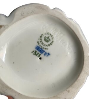 Royal Copenhagen no 1323 - Image 4