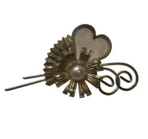 Vintage broche no 16