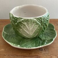 Vintage skål formet som salathoved