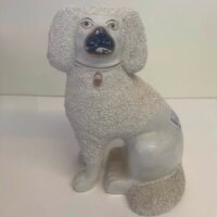 Staffordshire krymmelpuddel kamin hund