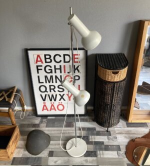 Retro standerlampe dobbelt hvid