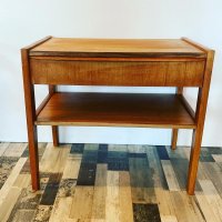 Teak bord No 4