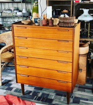 Teak kommode No 26
