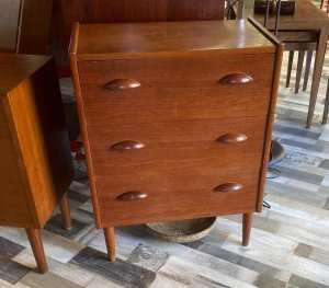 Teak kommode no 29